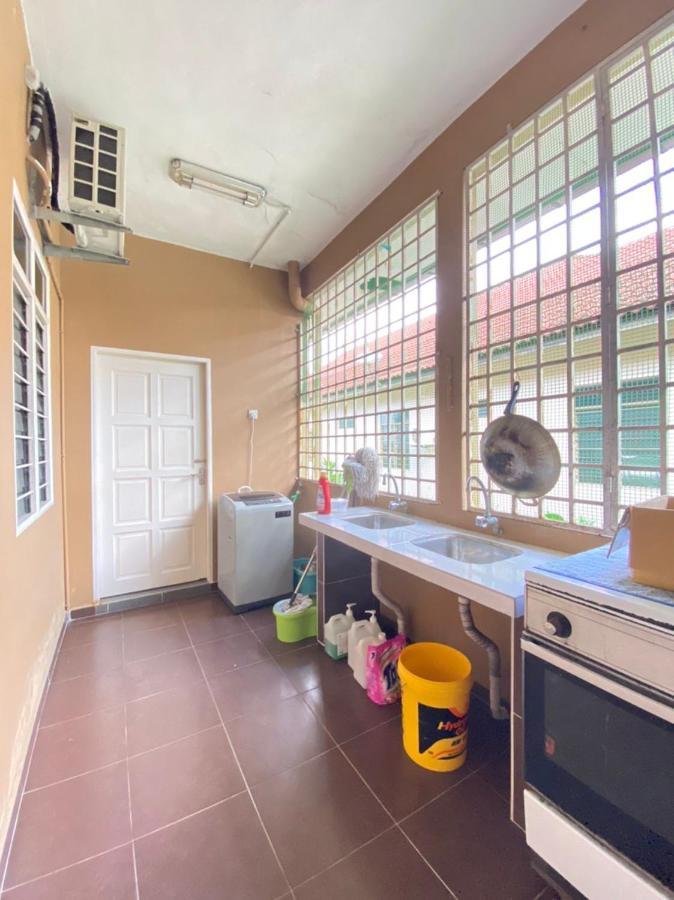 Family Homestay クアラ・トレンガヌ エクステリア 写真