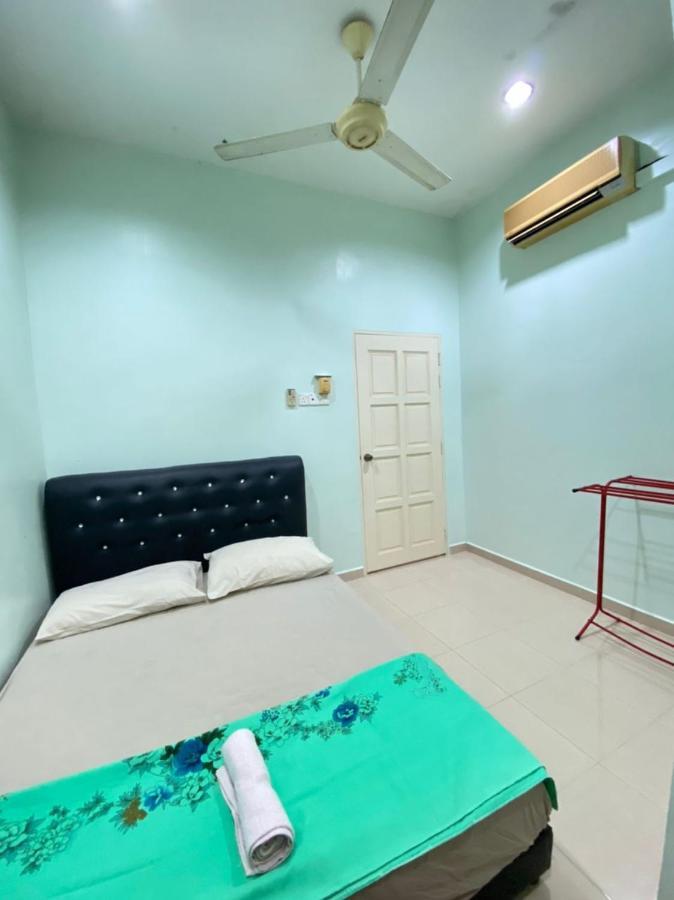 Family Homestay クアラ・トレンガヌ エクステリア 写真